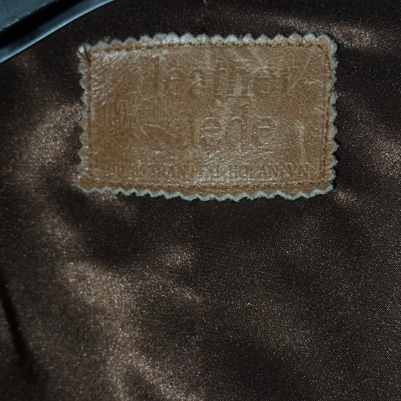 VINTAGE TAN LEATHER JACKET MEDIUM - Picture 8 of 9